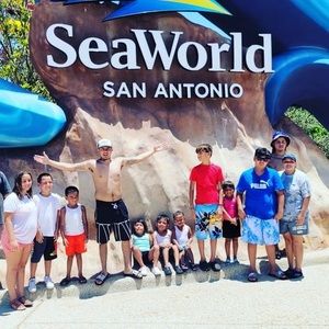 Meet your Posher, Carla